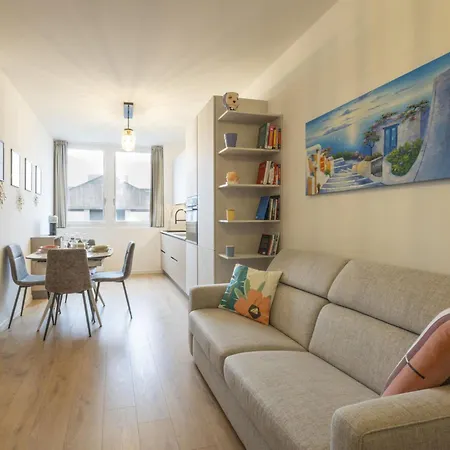 Lotus By Interhome Apartment Milan